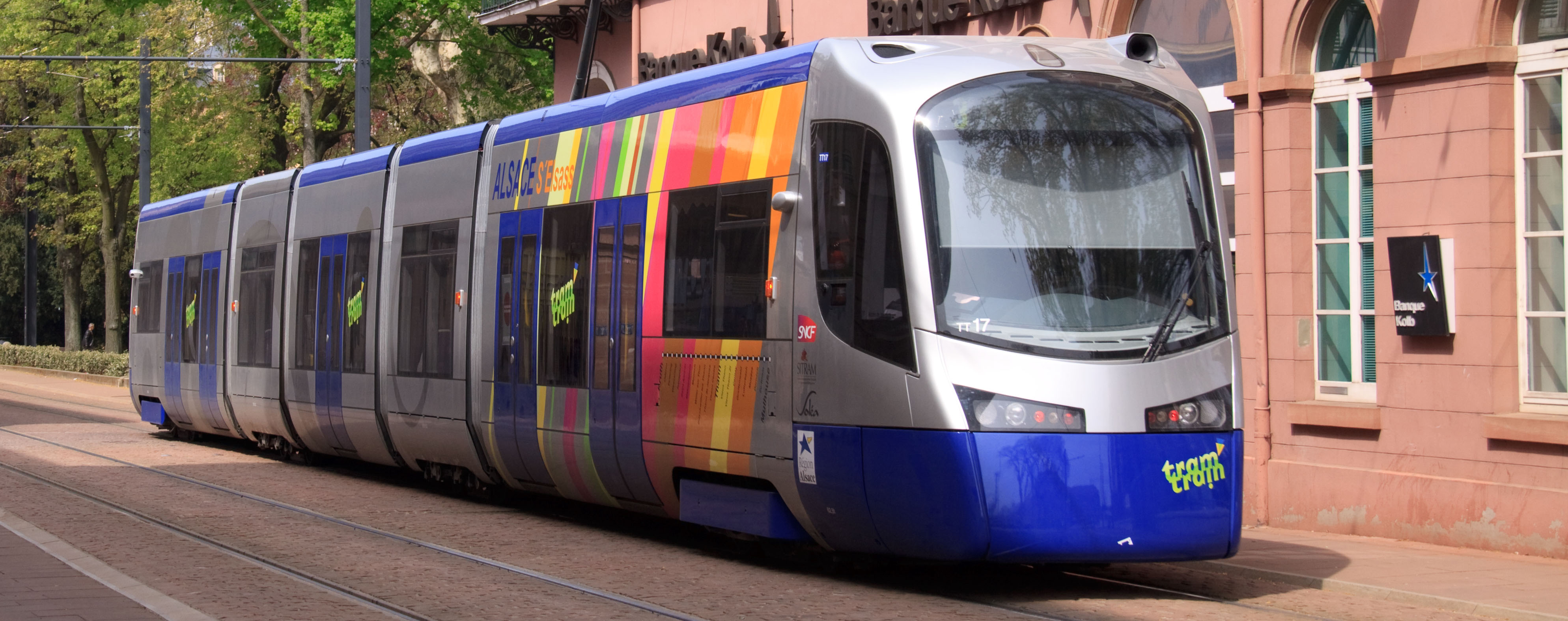 tram-train