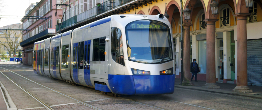 tram-train