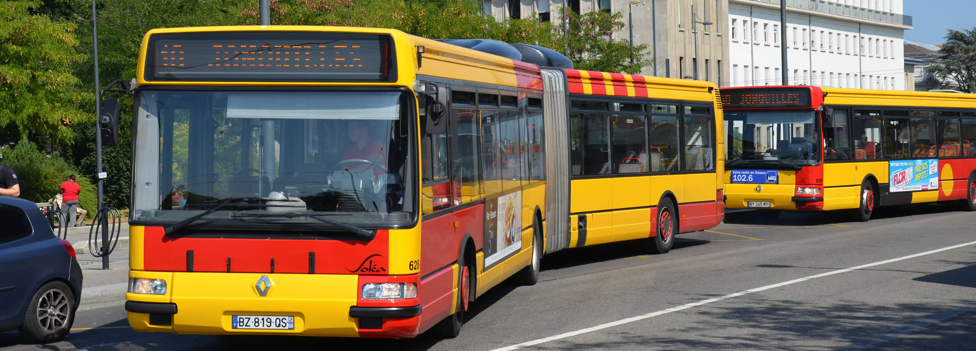 Bus Solea à Mulhouse devant la gare centrale