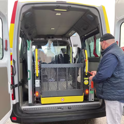 Véhicule Soléa à la Demande PMR