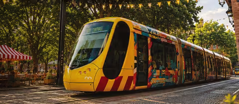 20 ans du tram - 12 septembre place de la bourse à Mulhouse